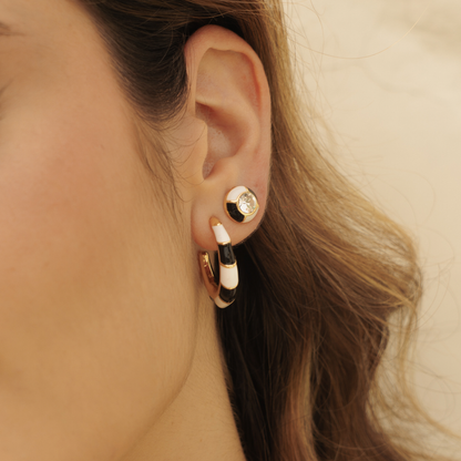 CHROMA EARRINGS - WHITE BLACK