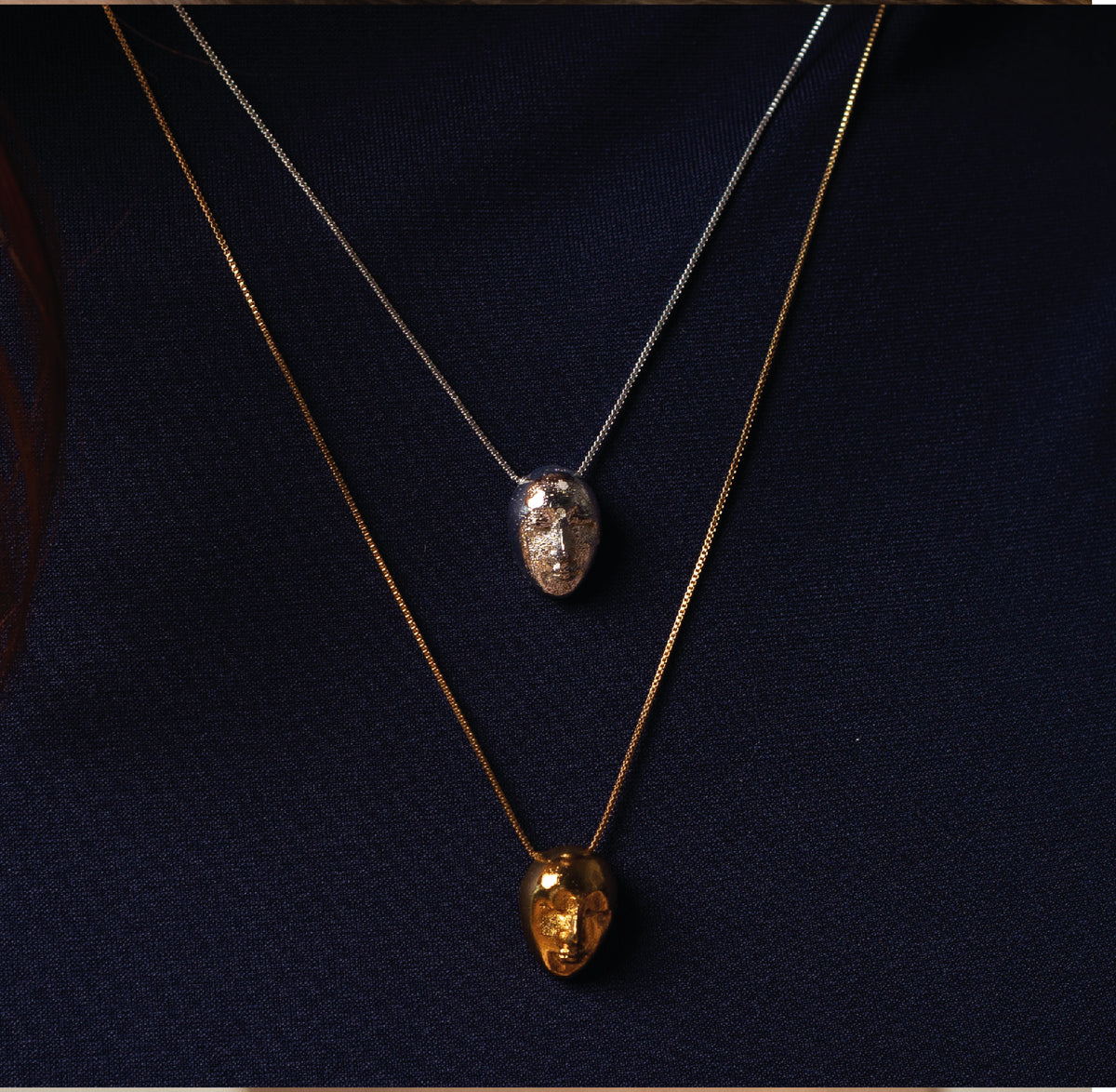 COLLAR LUA PLATA