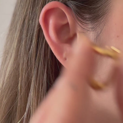 EAR CUFF LUSIARA