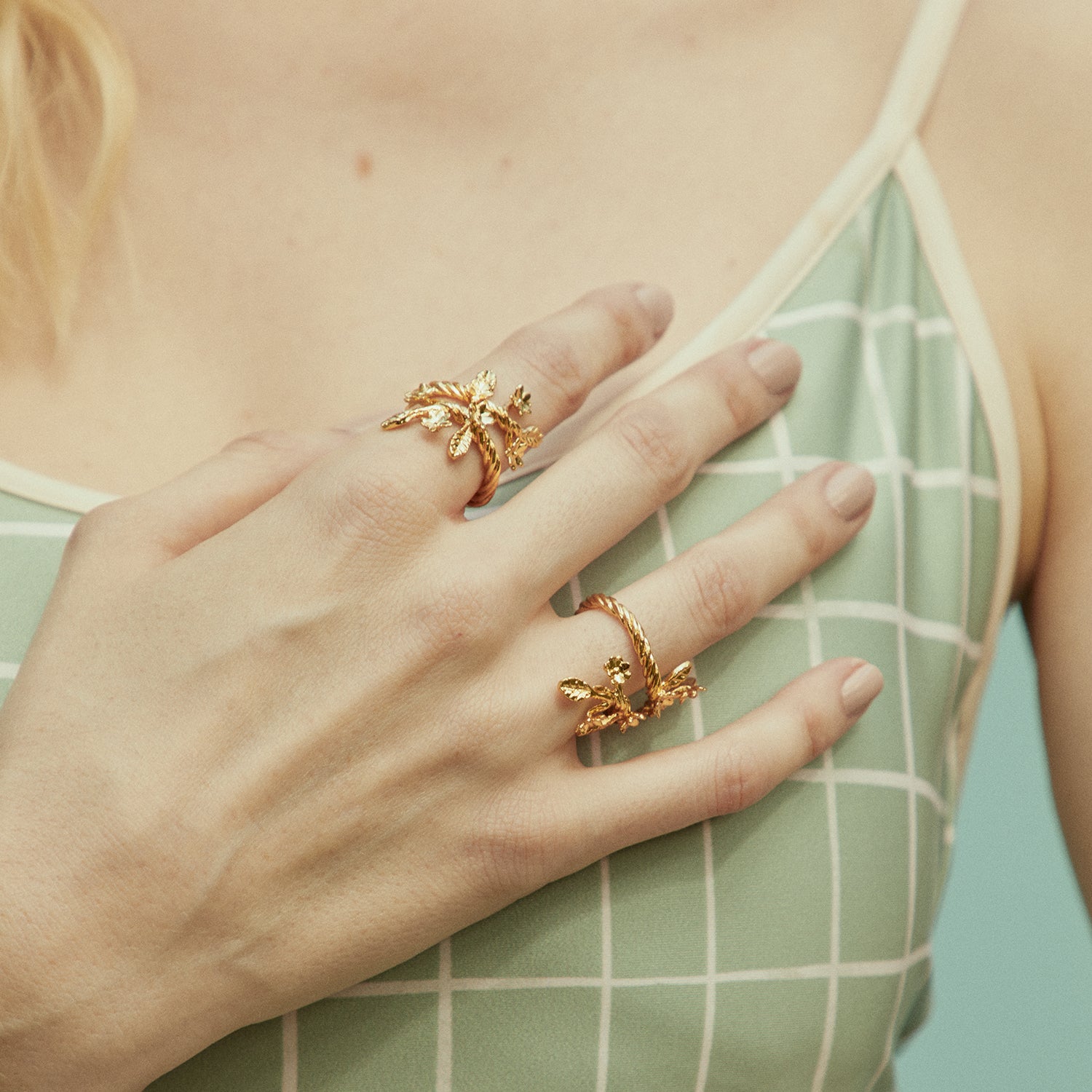 ANILLO CLAVEL
