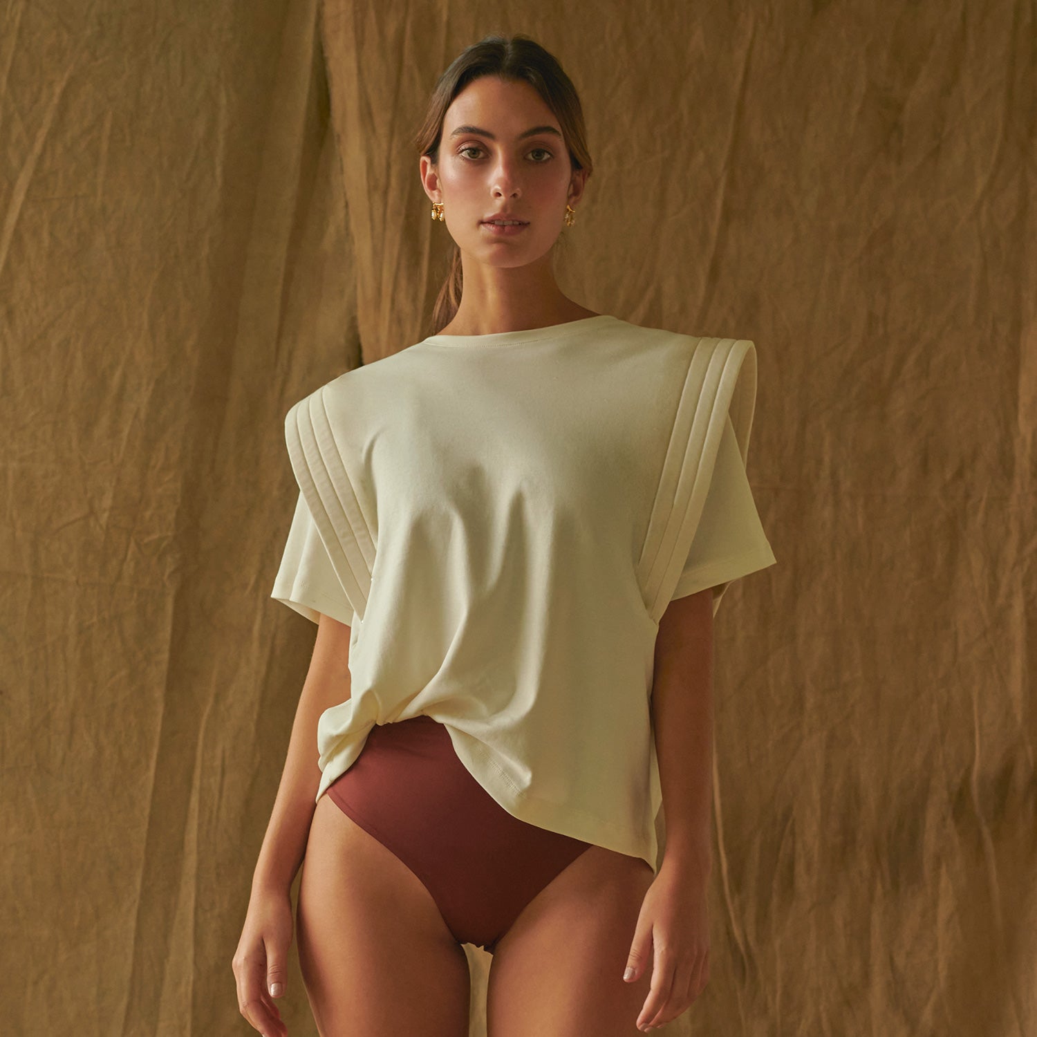 CAMISETA MUSA BEIGE