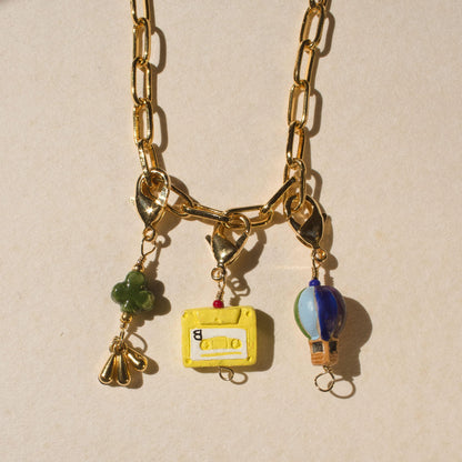 LUCKY CHARM - Pajarolimon Colombia